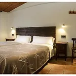 Rurales Els Masos D'en Coll Llaviá