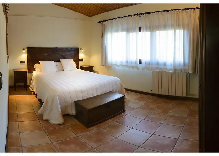 Rurales Els Masos D'en Coll * Llaviá